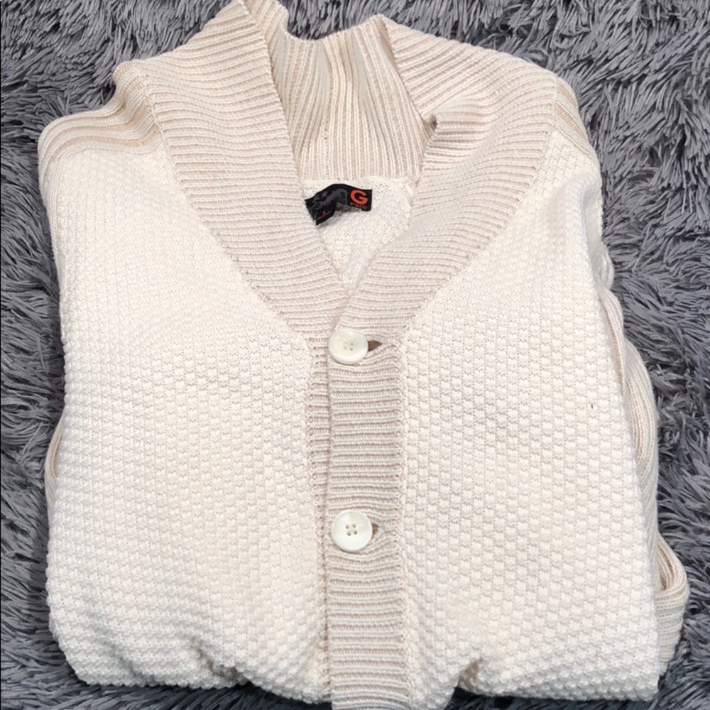 Guess cardigan